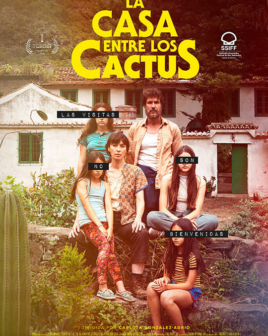 LA CASA ENTRE LOS CACTUS – Tráiler Español [HD] (2022)